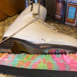 Pair of women’s skates